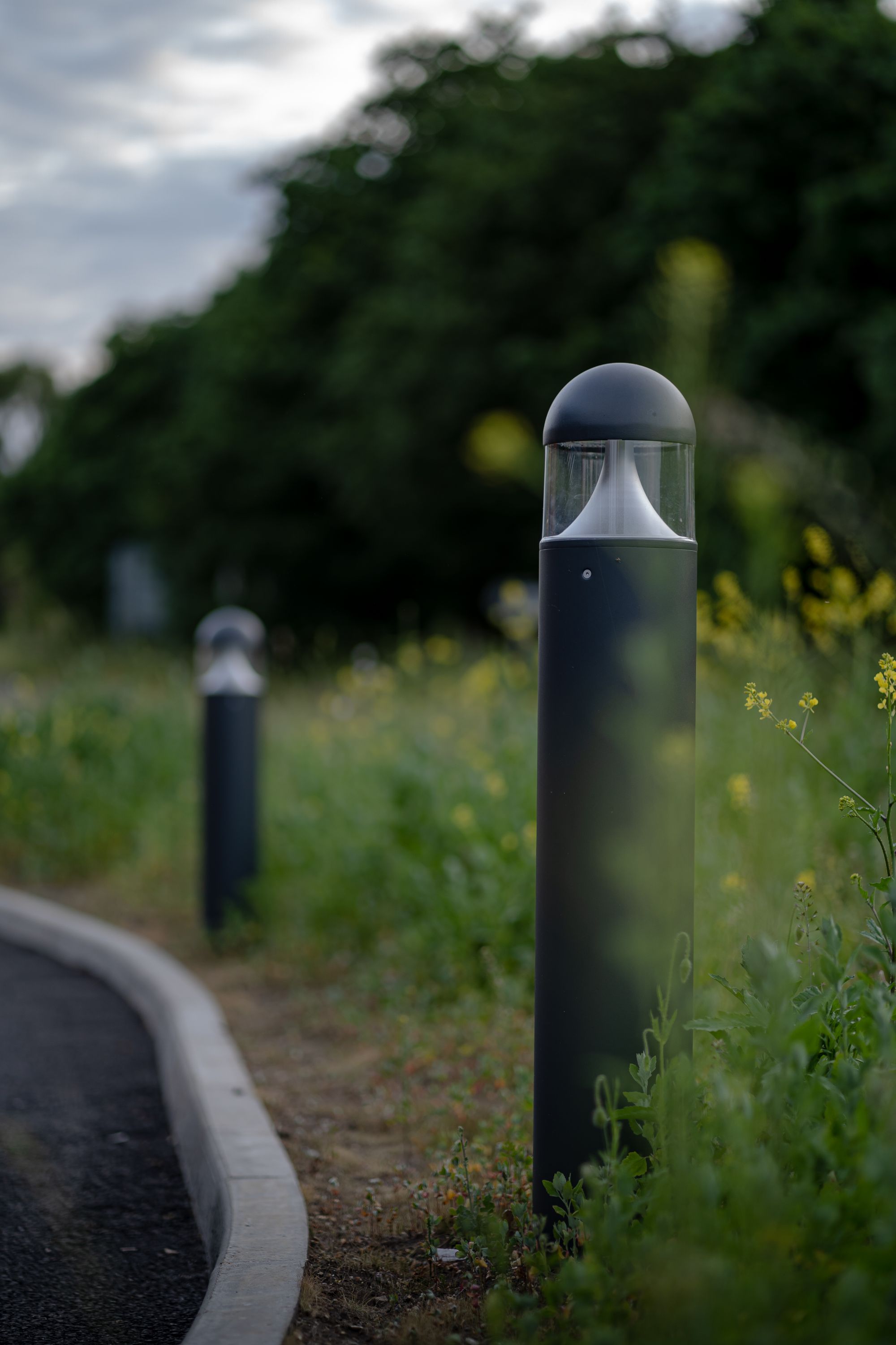 Costa Coffee Ollerton exterior lighting